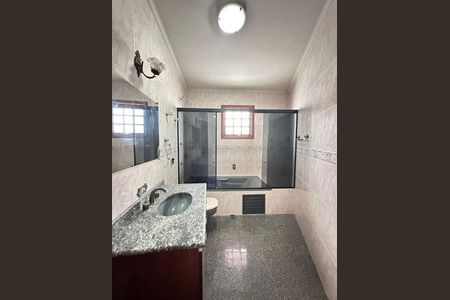 Casa à venda com 300m², 5 quartos e 4 vagas Casa à venda com 300m², 5 quartos e 4 vagasFoto 14