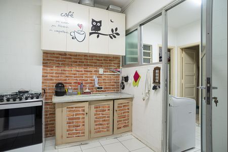 Apartamento à venda com 130m², 3 quartos e sem vagaCozinha