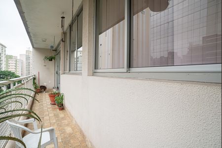 Apartamento à venda com 130m², 3 quartos e sem vagaVaranda da Sala