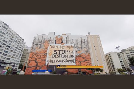 Apartamento à venda com 130m², 3 quartos e sem vagaFachada