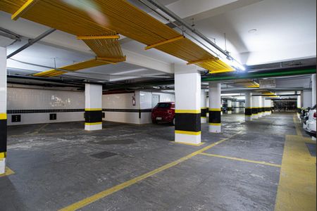 Apartamento à venda com 130m², 3 quartos e sem vagaÁrea comum - Garagem