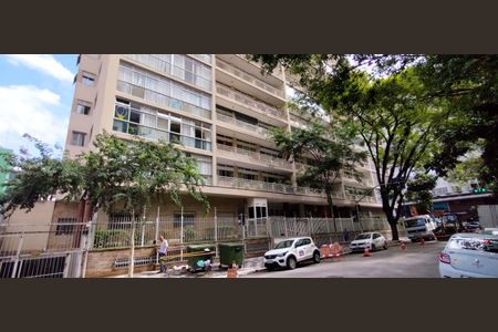 Apartamento à venda com 130m², 3 quartos e sem vagaFachada
