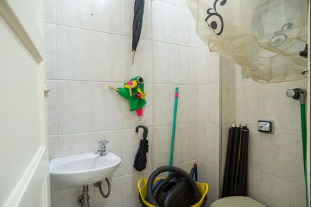 Apartamento à venda com 130m², 3 quartos e sem vagaBanheiro de Serviço