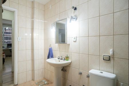 Apartamento à venda com 130m², 3 quartos e sem vagaBanheiro