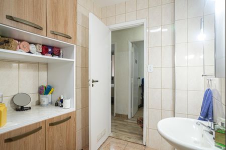 Apartamento à venda com 130m², 3 quartos e sem vagaBanheiro