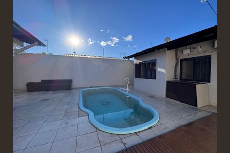 Casa para alugar com 160m², 3 quartos e 4 vagasÁrea comum