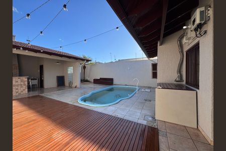 Casa para alugar com 160m², 3 quartos e 4 vagasÁrea comum