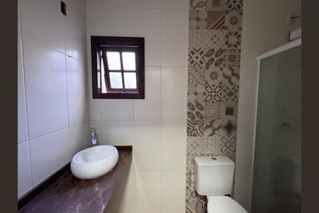 Casa para alugar com 160m², 3 quartos e 4 vagasBanheiro Social