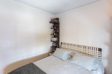 Apartamento à venda com 120m², 4 quartos e 2 vagas Apartamento à venda com 120m², 4 quartos e 2 vagasSuíte