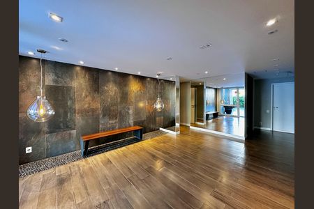 Apartamento à venda com 83m², 2 quartos e 2 vagas Apartamento à venda com 83m², 2 quartos e 2 vagasHall Social Bloco