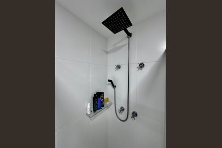 Apartamento à venda com 83m², 2 quartos e 2 vagas Apartamento à venda com 83m², 2 quartos e 2 vagasBanheiro Suíte 2