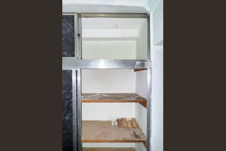 Apartamento à venda com 55m², 2 quartos e 1 vaga Apartamento à venda com 55m², 2 quartos e 1 vagaDespensa