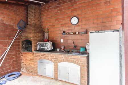 Casa para alugar com 250m², 4 quartos e 2 vagasChurrasqueira