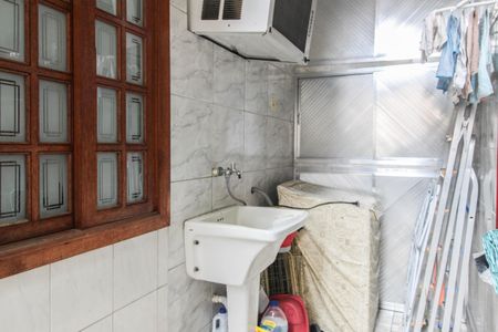 Casa para alugar com 250m², 4 quartos e 2 vagasÁrea de Serviço
