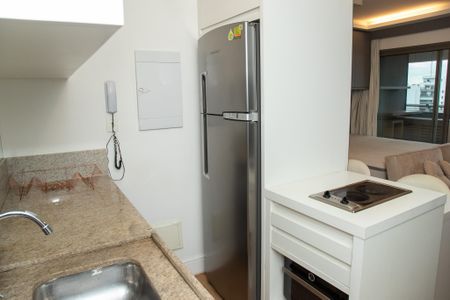 Apartamento à venda com 49m², 1 quarto e 1 vaga Apartamento à venda com 49m², 1 quarto e 1 vagaCozinha e Área de Serviço