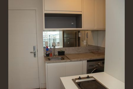 Apartamento à venda com 49m², 1 quarto e 1 vaga Apartamento à venda com 49m², 1 quarto e 1 vagaCozinha e Área de Serviço