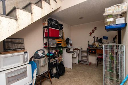 Casa à venda com 349m², 3 quartos e 3 vagas Casa à venda com 349m², 3 quartos e 3 vagasÁrea externa