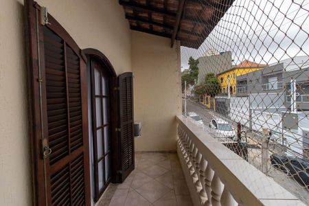 Casa à venda com 349m², 3 quartos e 3 vagas Casa à venda com 349m², 3 quartos e 3 vagasVaranda da Suíte 1