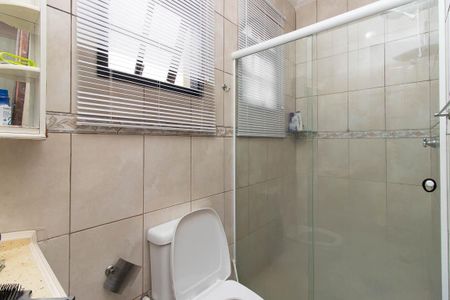 Casa à venda com 349m², 3 quartos e 3 vagas Casa à venda com 349m², 3 quartos e 3 vagasBanheiro da Suíte 1