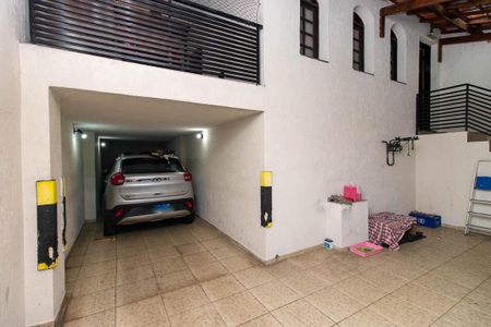 Casa à venda com 349m², 3 quartos e 3 vagas Casa à venda com 349m², 3 quartos e 3 vagasGaragem