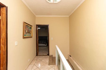 Casa à venda com 349m², 3 quartos e 3 vagas Casa à venda com 349m², 3 quartos e 3 vagasCorredor dos Quartos