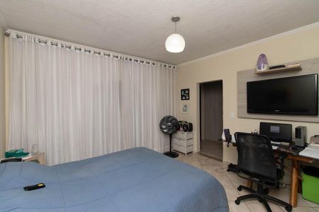 Casa à venda com 349m², 3 quartos e 3 vagas Casa à venda com 349m², 3 quartos e 3 vagasSuíte 1