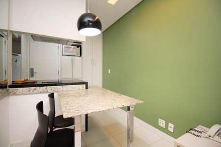 Apartamento para alugar com 38m², 1 quarto e 1 vaga Apartamento para alugar com 38m², 1 quarto e 1 vagaSala
