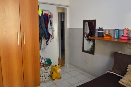 Apartamento à venda com 73m², 3 quartos e 1 vagaQuarto 2