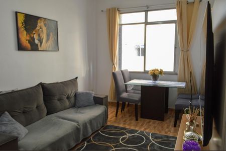 Apartamento à venda com 73m², 3 quartos e 1 vagaSala