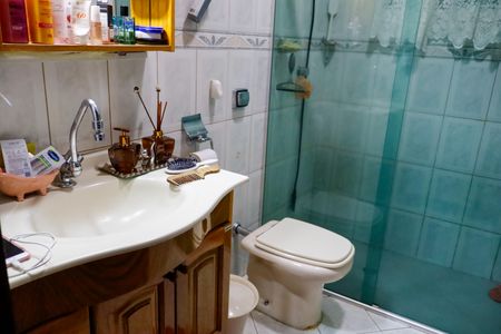 Casa à venda com 148m², 4 quartos e 2 vagasBanheiro