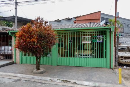 Casa à venda com 148m², 4 quartos e 2 vagasFachada