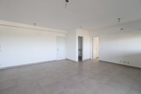 Apartamento para alugar com 132m², 3 quartos e 2 vagasSala