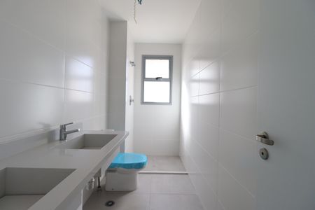 Apartamento para alugar com 132m², 3 quartos e 2 vagasBanheiro da Suíte 1