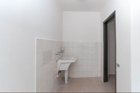 Casa para alugar com 168m², 2 quartos e 1 vagaÁrea de Serviço