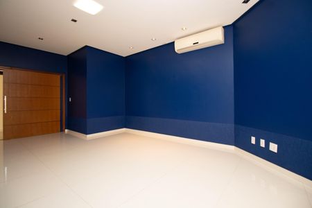 Casa de condomínio para alugar com 1000m², 5 quartos e 6 vagasSala 3