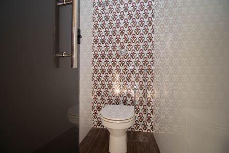 Casa de condomínio para alugar com 1000m², 5 quartos e 6 vagasLavabo