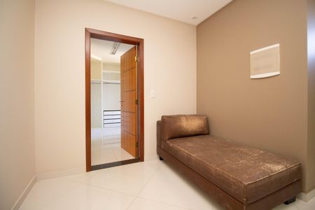 Casa de condomínio para alugar com 1000m², 5 quartos e 6 vagasSala 4