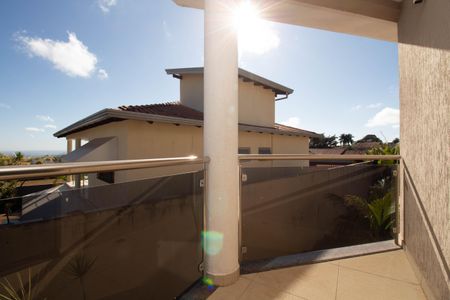 Casa de condomínio para alugar com 1000m², 5 quartos e 6 vagasSacada da Suíte 3