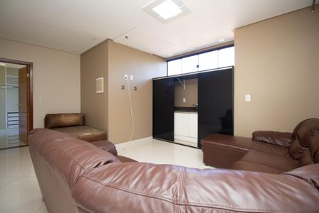 Casa de condomínio para alugar com 1000m², 5 quartos e 6 vagasSala 4