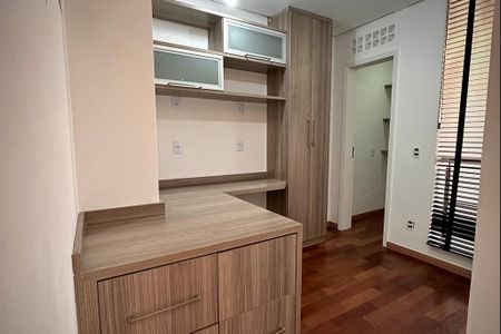 Apartamento à venda com 217m², 4 quartos e 4 vagas Apartamento à venda com 217m², 4 quartos e 4 vagasFoto 15