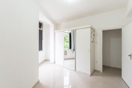 Apartamento para alugar com 86m², 3 quartos e sem vagaQuarto 2
