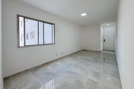 Apartamento para alugar com 73m², 3 quartos e 1 vaga Apartamento para alugar com 73m², 3 quartos e 1 vagaSala