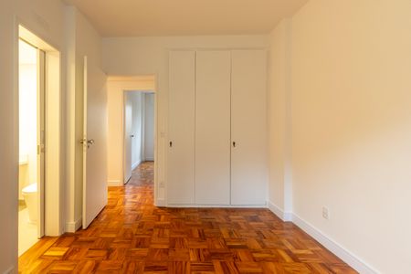 Apartamento à venda com 94m², 3 quartos e 1 vagaSuíte