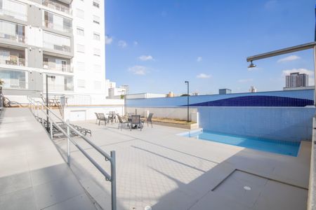 Apartamento para alugar com 120m², 3 quartos e 2 vagasÁrea comum - Piscina