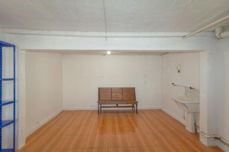 Casa à venda com 100m², 3 quartos e 3 vagasÁrea de Serviço