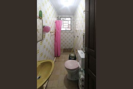 Casa para alugar com 200m², 2 quartos e 2 vagas Casa para alugar com 200m², 2 quartos e 2 vagasBanheiro