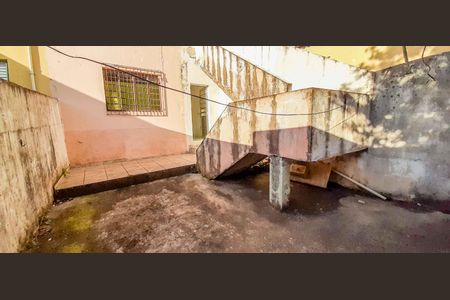 Casa para alugar com 60m², 1 quarto e sem vaga Casa para alugar com 60m², 1 quarto e sem vagaQuintal