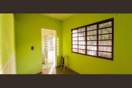 Casa para alugar com 60m², 1 quarto e sem vaga Casa para alugar com 60m², 1 quarto e sem vagaSala