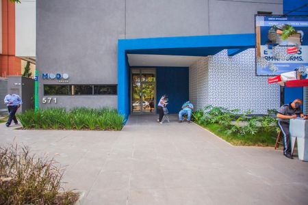 Apartamento para alugar com 37m², 1 quarto e 1 vaga Apartamento para alugar com 37m², 1 quarto e 1 vagaFachada