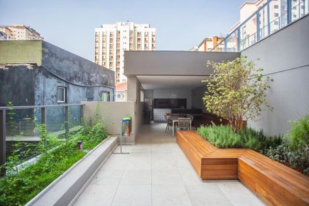 Apartamento para alugar com 37m², 1 quarto e 1 vaga Apartamento para alugar com 37m², 1 quarto e 1 vagaÁrea comum - Churrasqueira